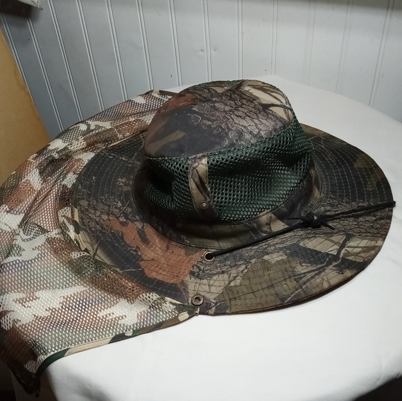 Camo Wide Brim Mesh Breathable Foldable Fishing Hat W/ Neck Flap - Picture 5 of 10